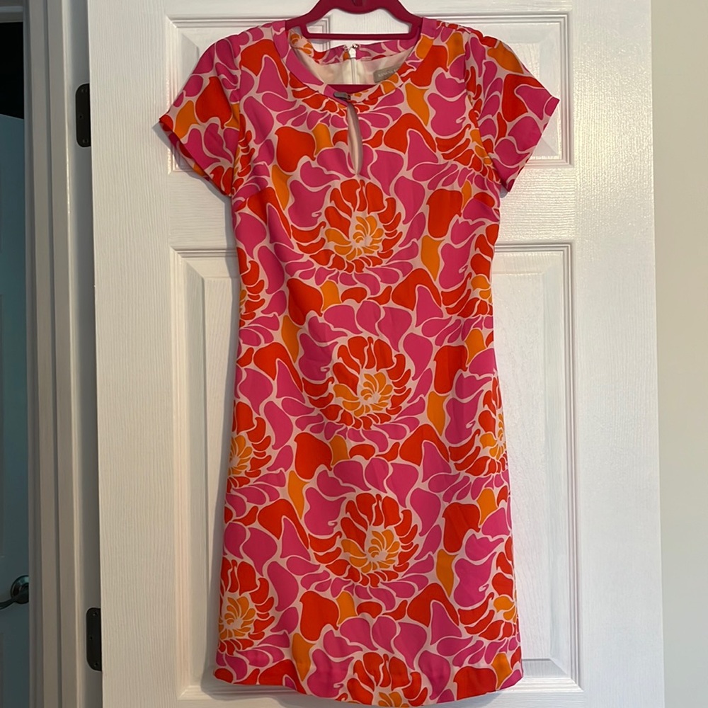 Lightly Worn Banana Republic Short Sleeve Bright Pattern Dress Size 2P